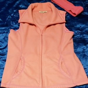 Old Navy vest with matching head warmer